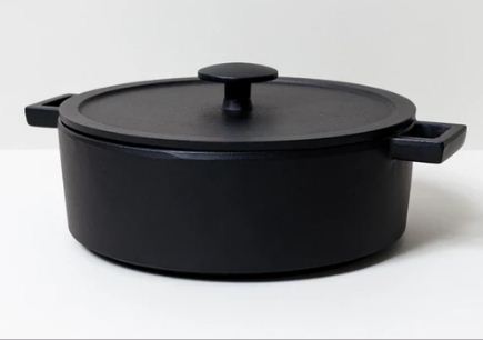 Iwachu Cast Iron Large Casserole Pot